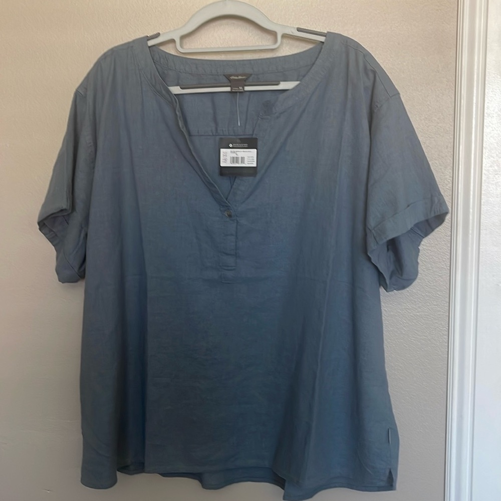 NWT. Eddie Bauer womens top. Size xl. Blue Grey Color.